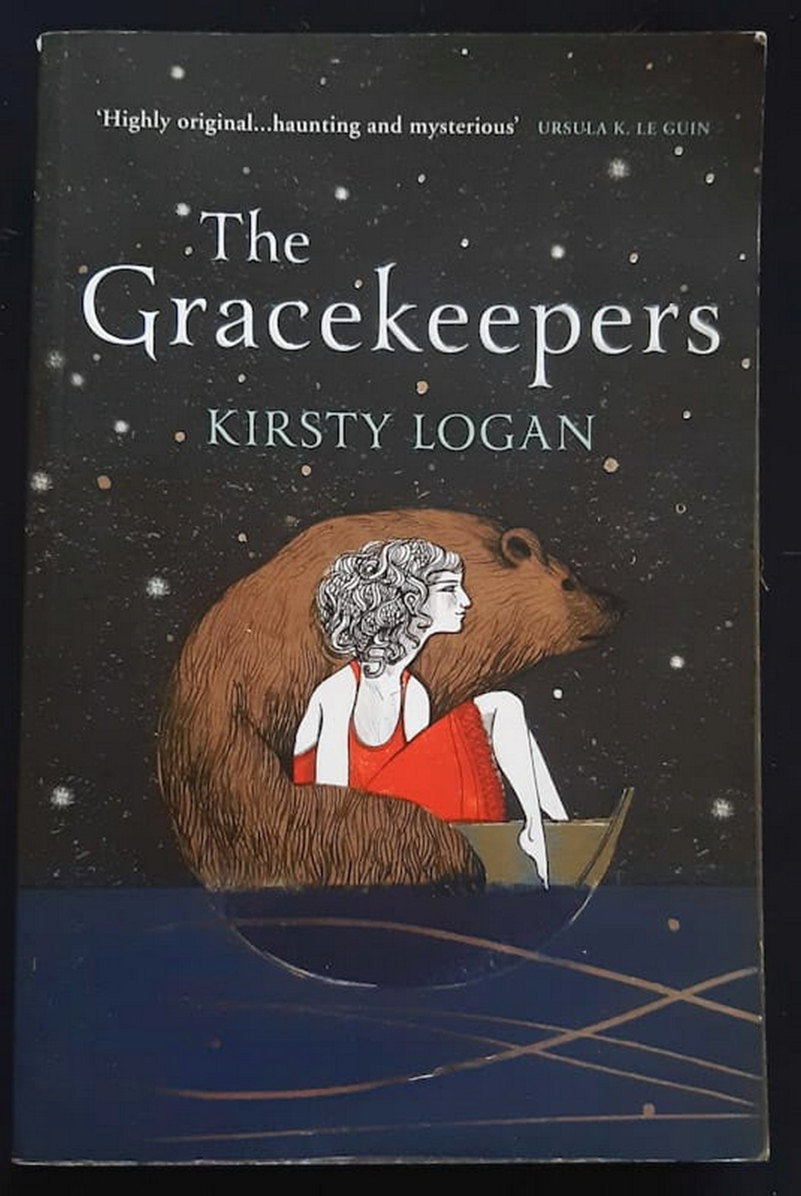 Front Cover Of Bestselling Book The Gracekeepers (Gracekeepers #1) (Kirsty Logan
)