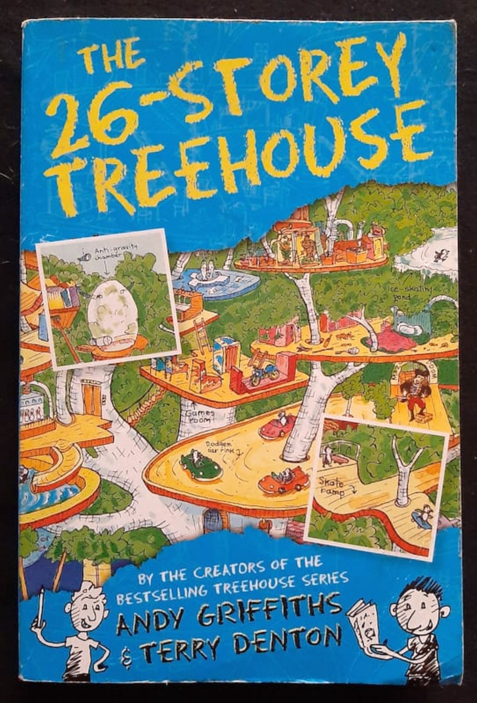 Front Cover Of Bestselling Book The 26-Storey Treehouse (Treehouse #2) (Andy Griffiths
)