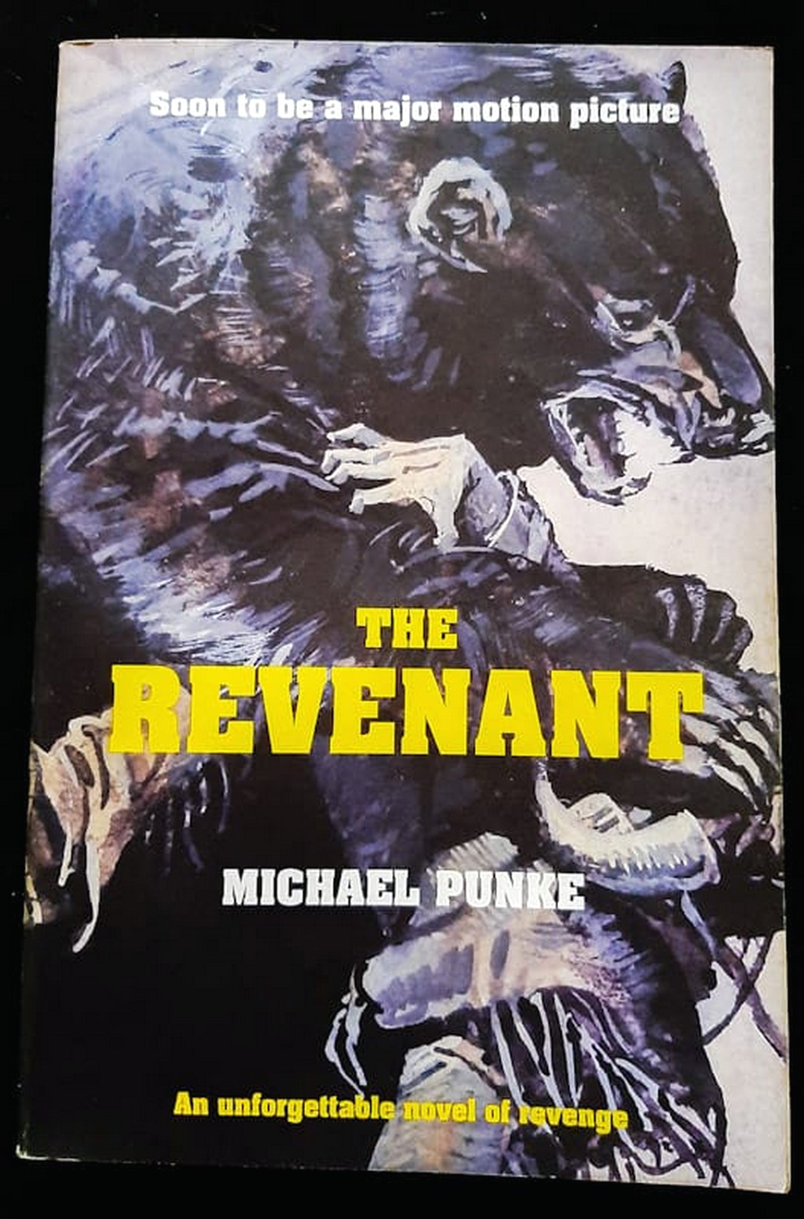 Front Cover Of Bestselling Book The Revenant (Michael Punke
)