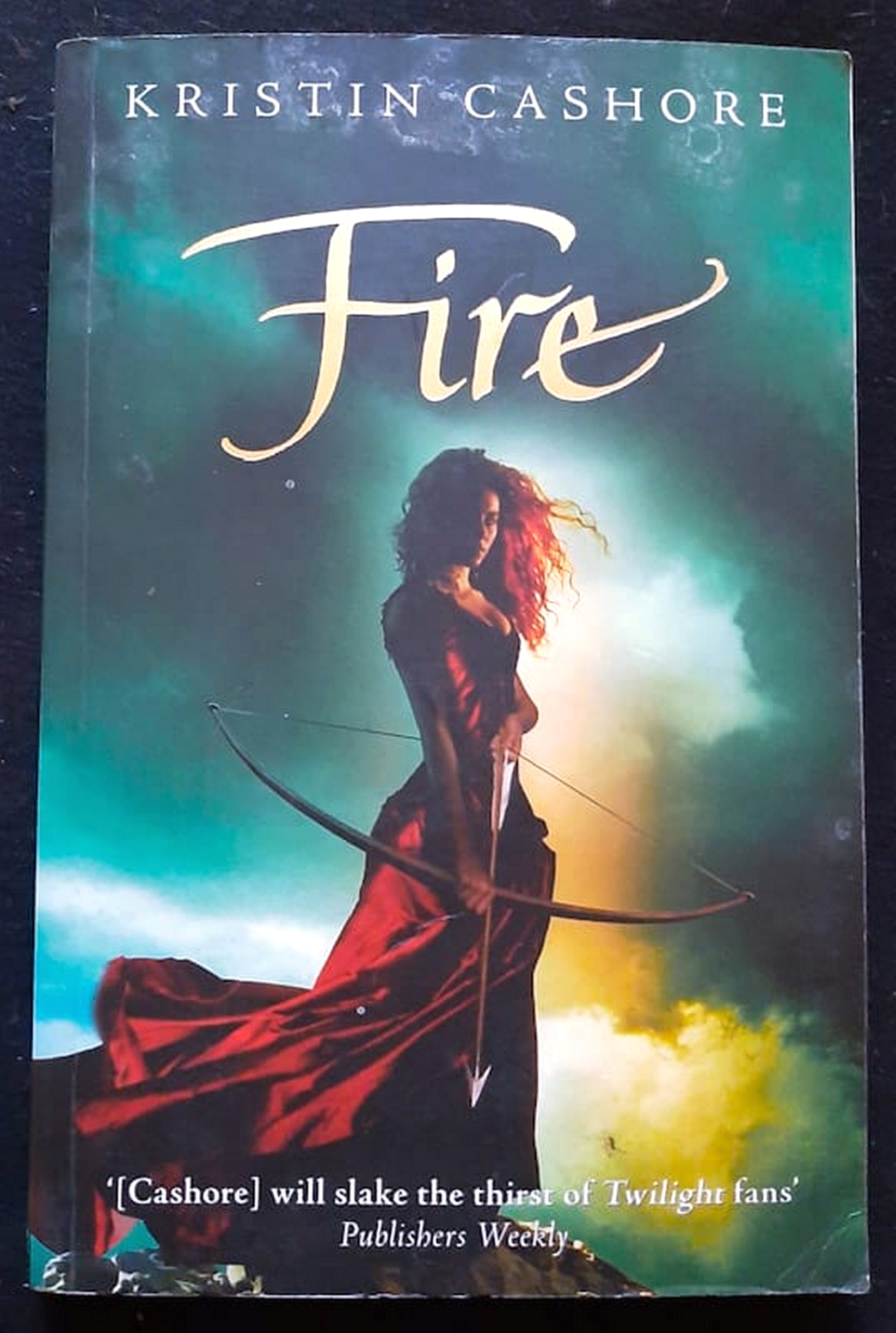 Front Cover Of Bestselling Book Fire (Graceling Realm #2) (Kristin Cashore
)