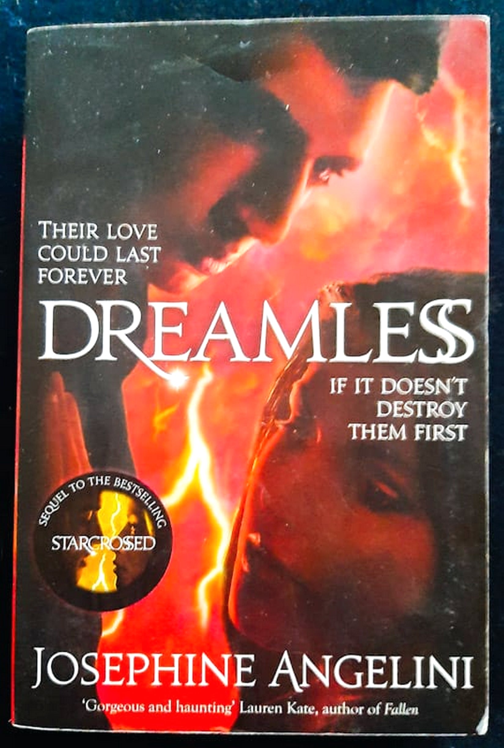 Front Cover Of Bestselling Book Dreamless (Starcrossed #2) (Josephine Angelini
)