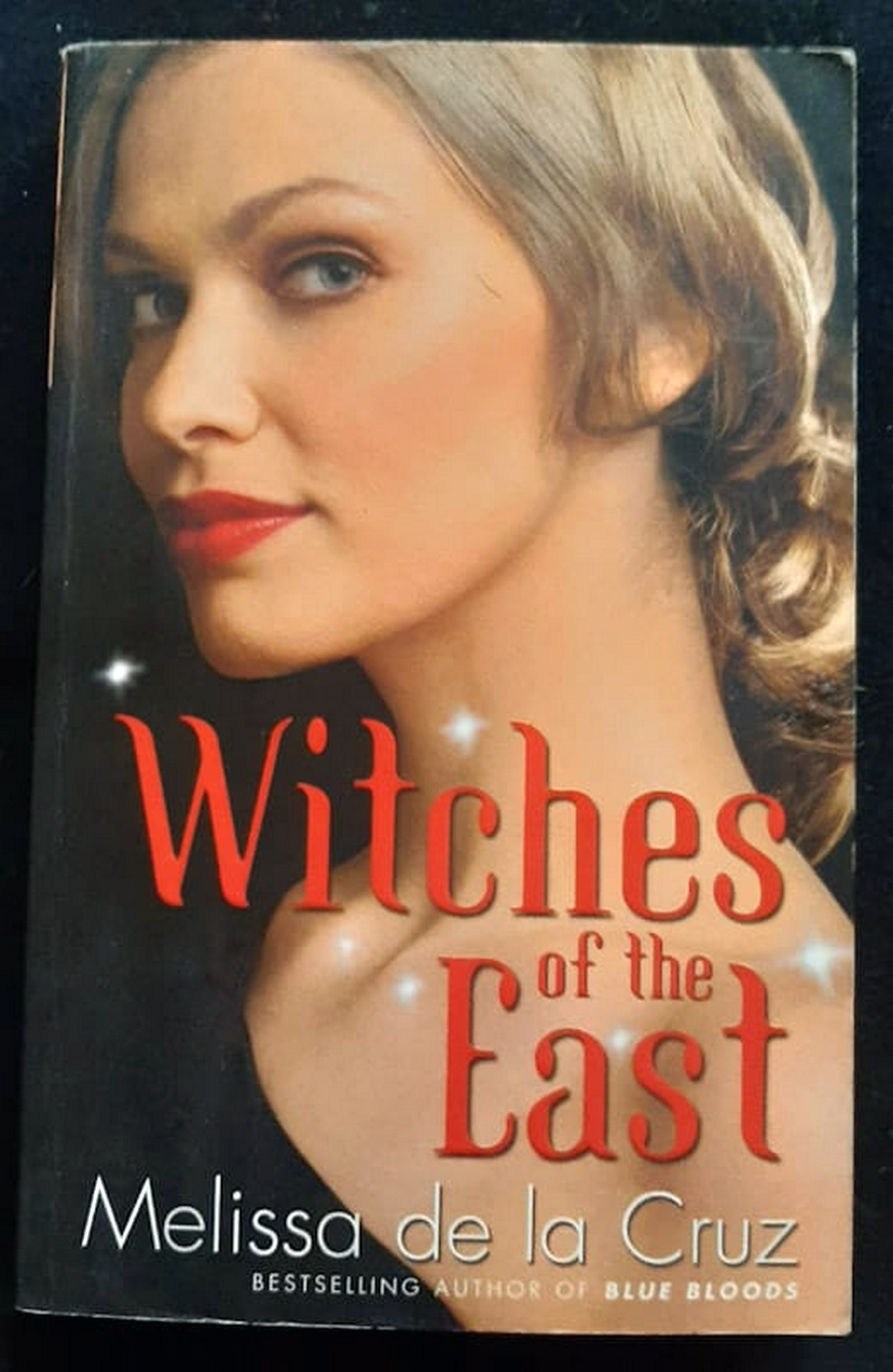 Front Cover Of Bestselling Book Witches Of The East (The Beauchamp Family #1) (Melissa De La Cruz
)