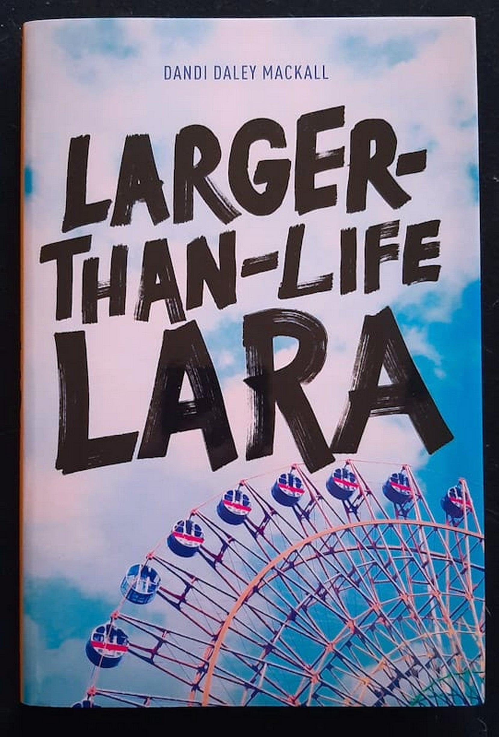 Front Cover Of Bestselling Book Larger-Than-Life Lara (Dandi Daley Mackall
)