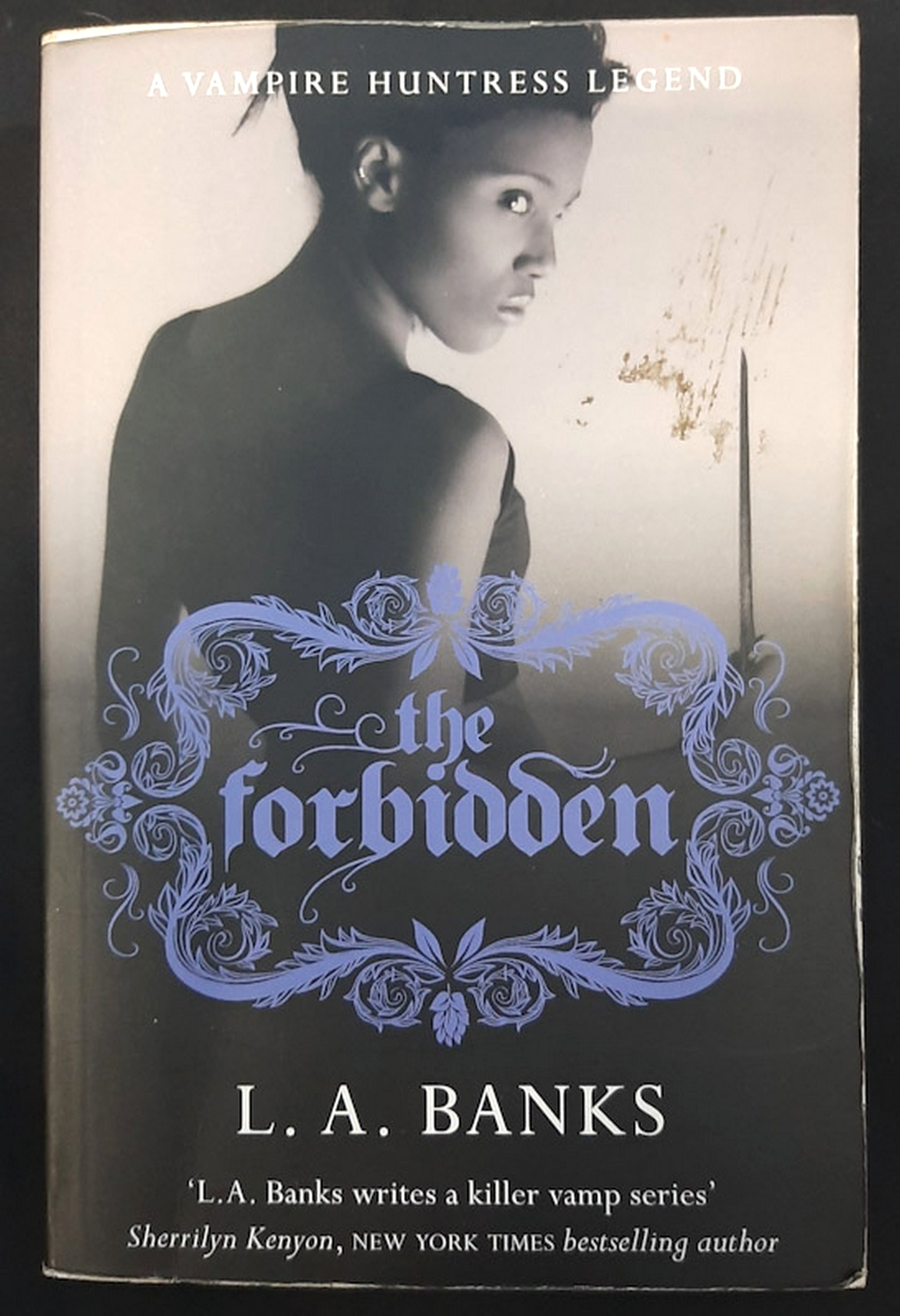 Front Cover Of Bestselling Book The Forbidden (Vampire Huntress Legend #5) (L.A. Banks
)