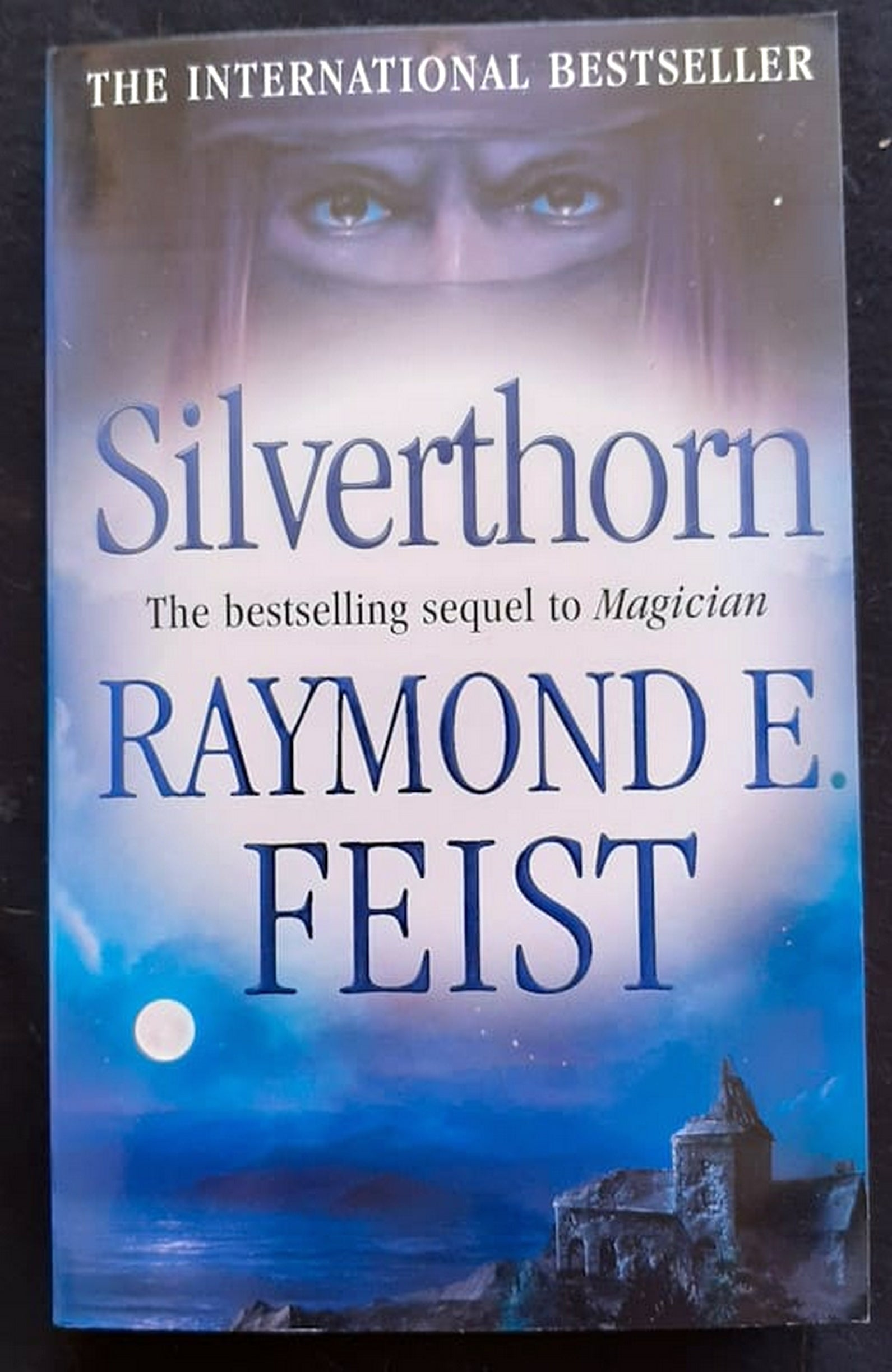 Front Cover Of Bestselling Book Silverthorn (The Riftwar Saga #3) (Raymond E. Feist
)