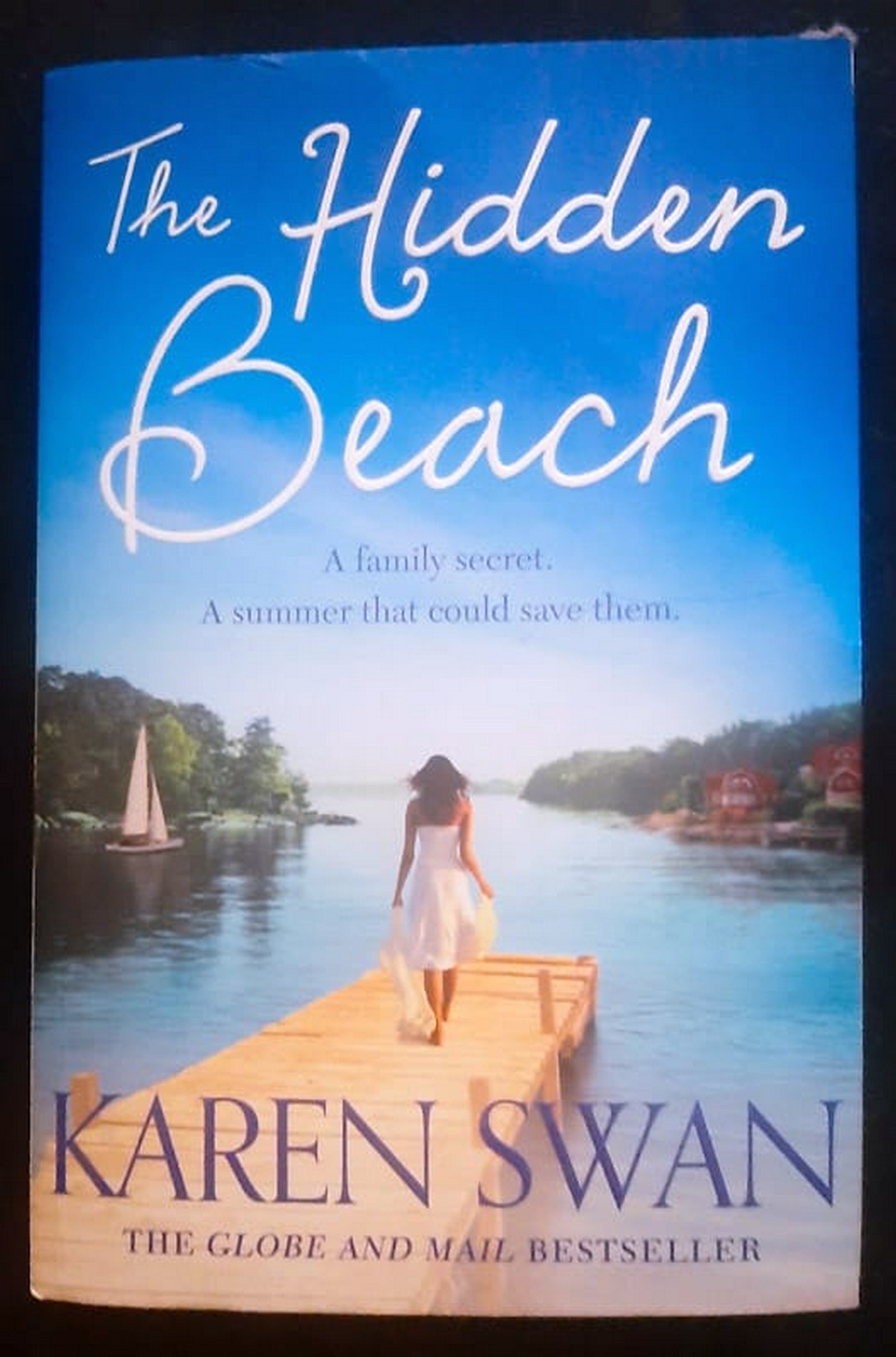 Front Cover Of Bestselling Book The Hidden Beach (Karen Swan
)
