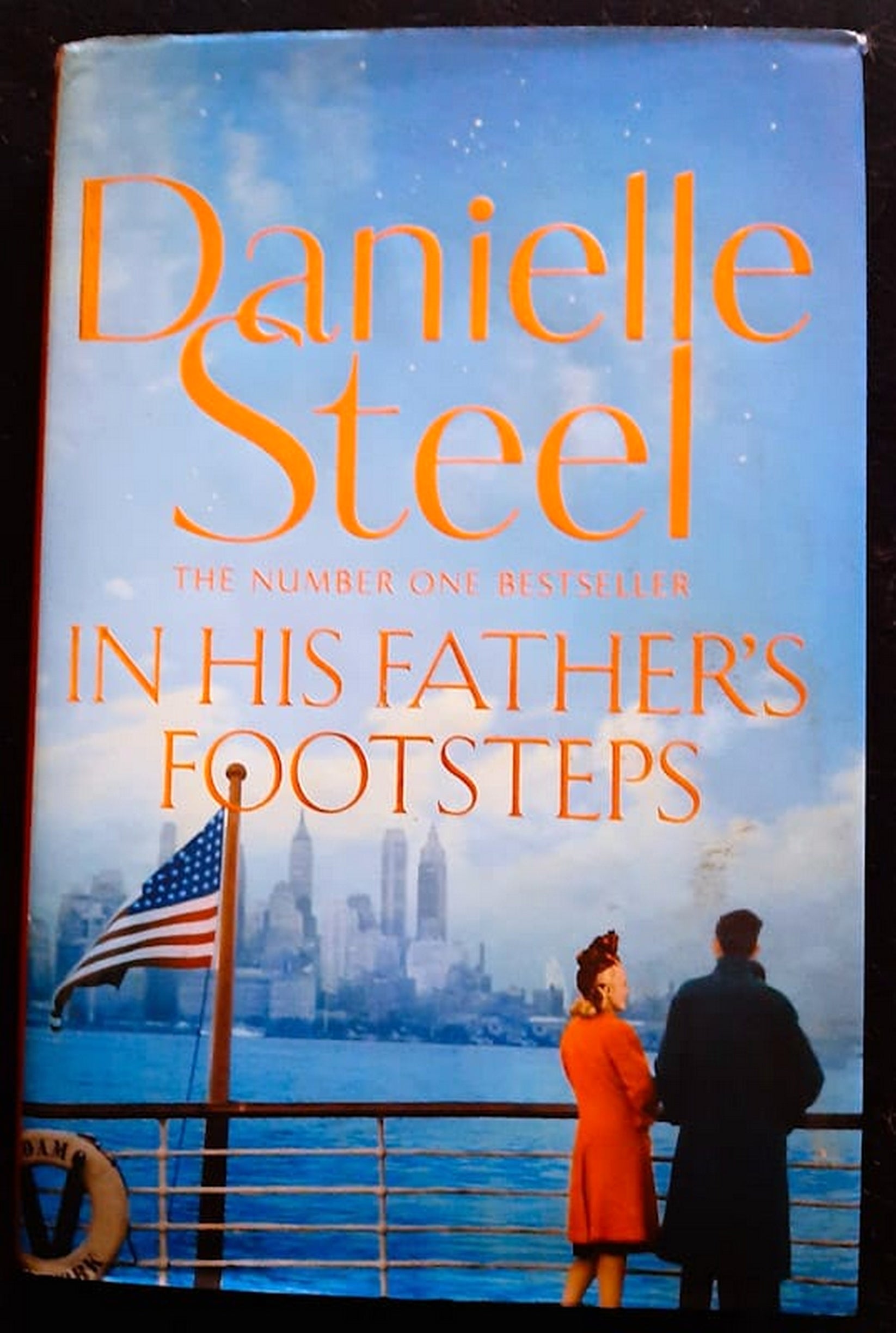 Front Cover Of Bestselling Book In His Father'S Footsteps (Danielle Steel
)