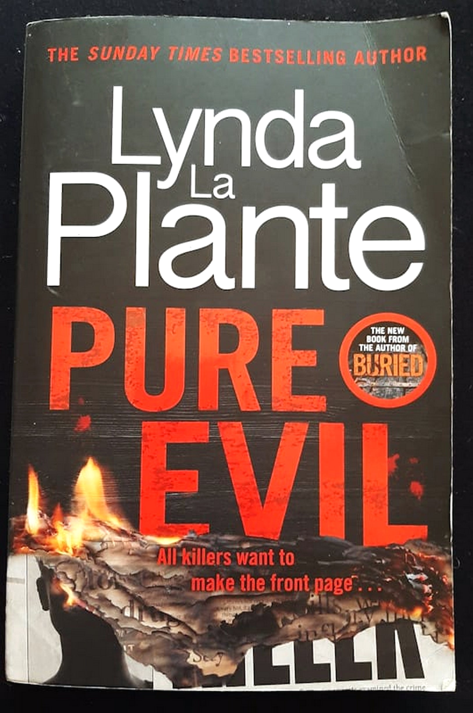 Front Cover Of Bestselling Book Pure Evil (Dc Jack Warr #4) (Lynda La Plante
)