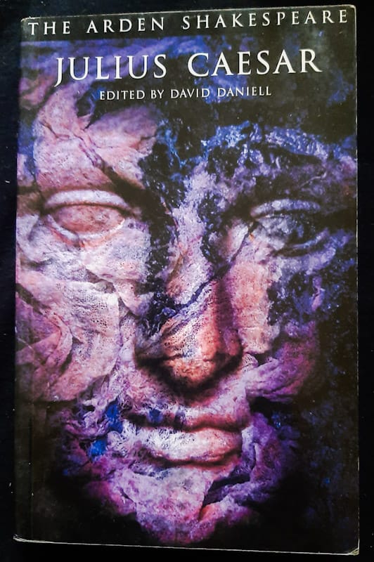 Front of cover of Julius Caesar (William Shakespeare)