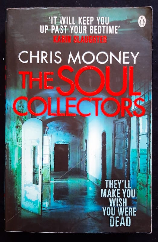 Front of cover of The Soul Collectors (Darby Mccormick #4) (Chris Mooney)