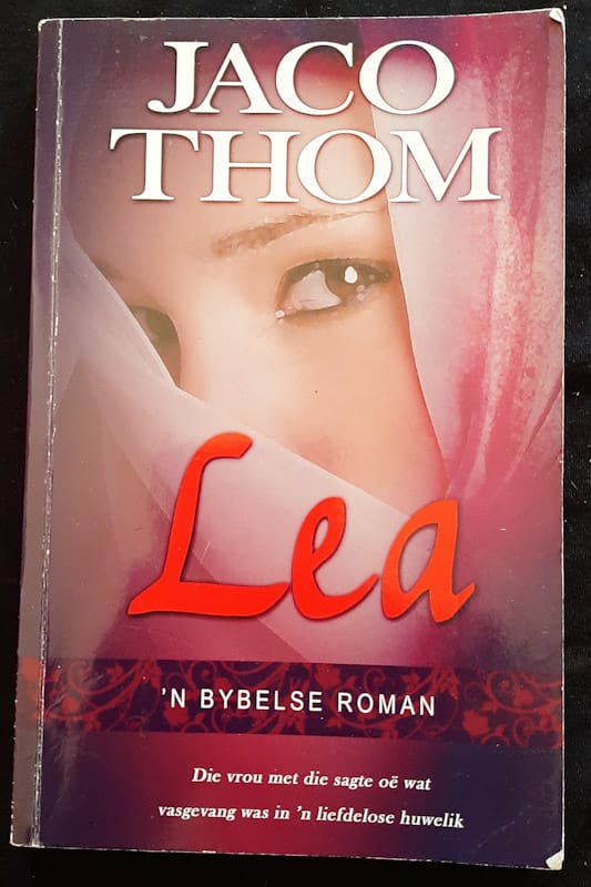 Front of cover of Lea (Jaco Thom)