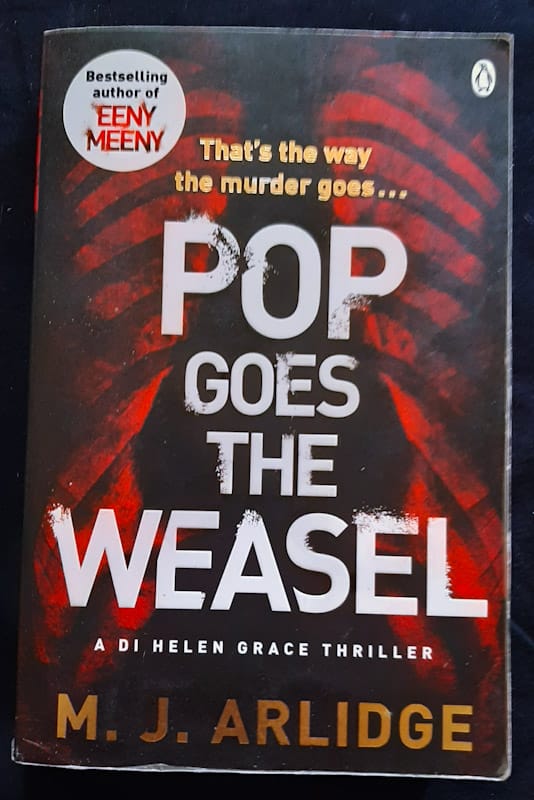 Front of cover of Pop Goes The Weasel (Helen Grace #2) (M.J. Arlidge)