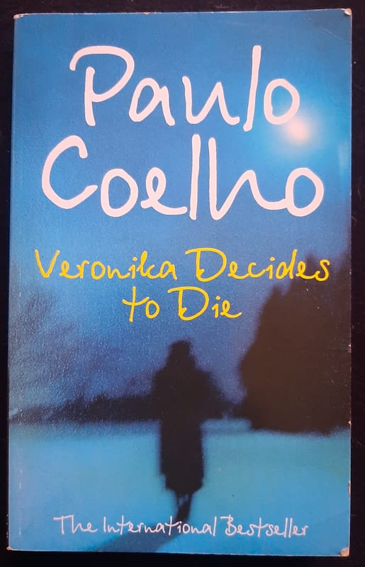 Veronika Decides To Die (On The Seventh Day #2) (Paulo Coelho)