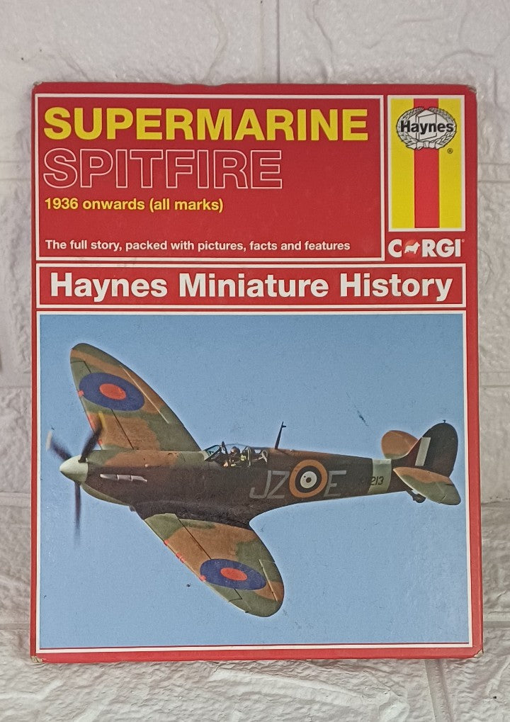 Front Cover Of Supermarine spitfire (Unknown Author)