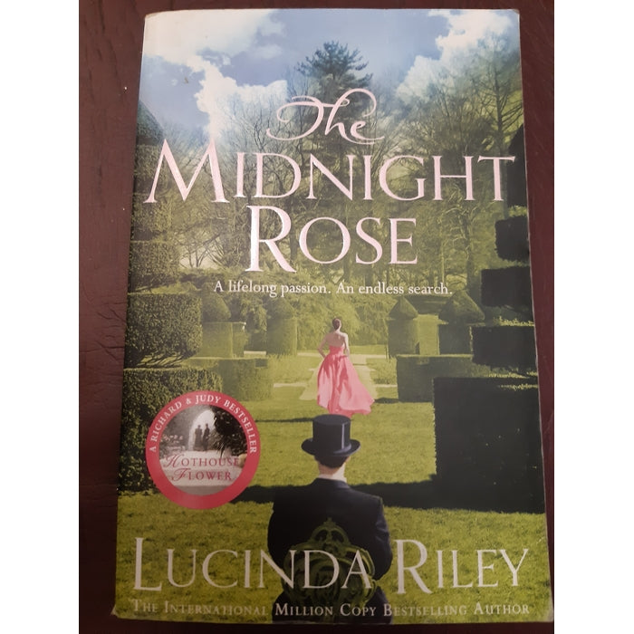 Front Cover Of The Midnight Rose (Lucinda Riley))