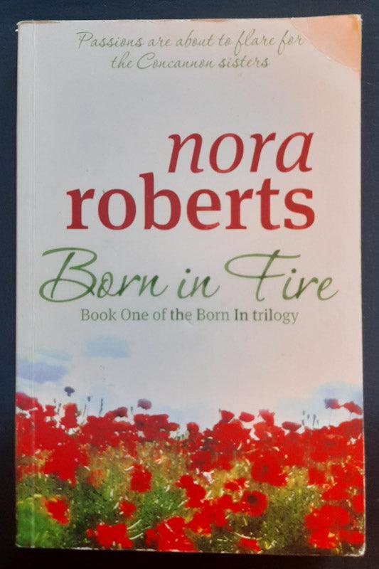  Front Cover Of Born In Fire (Nora Roberts)