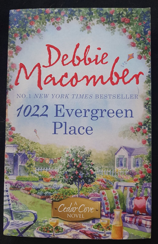 Front Cover Of 1022 Evergreen Place (Cedar Cove #10) (Debbie Macomber
)