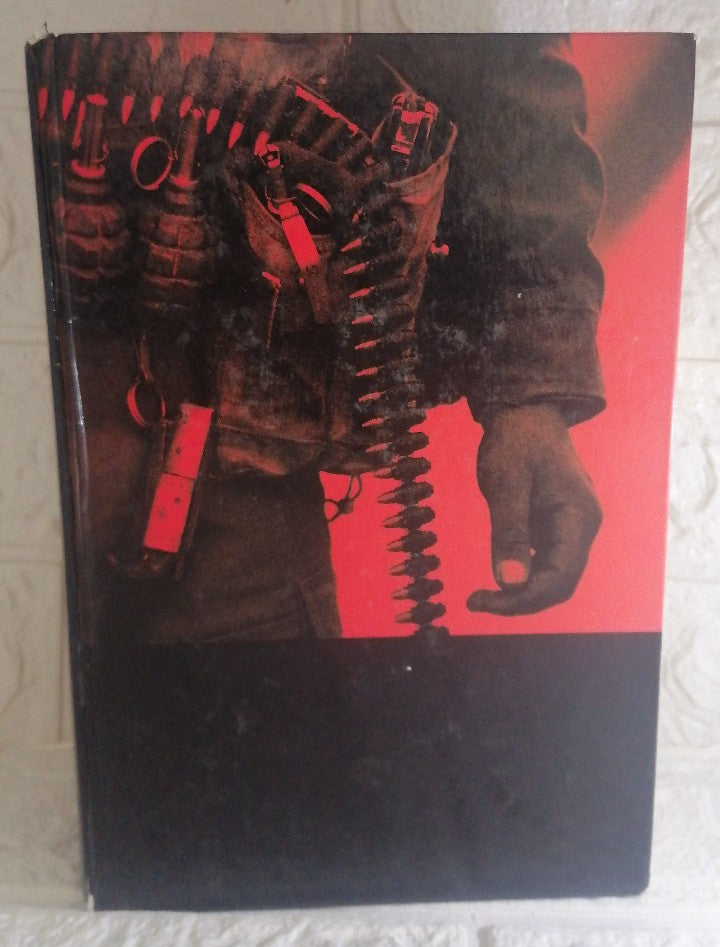 Front Cover Of Missions Into Danger: Code to Zero / Eye of the Needle / Lie Down with Lions / The Hammer of Eden (Ken Follett)