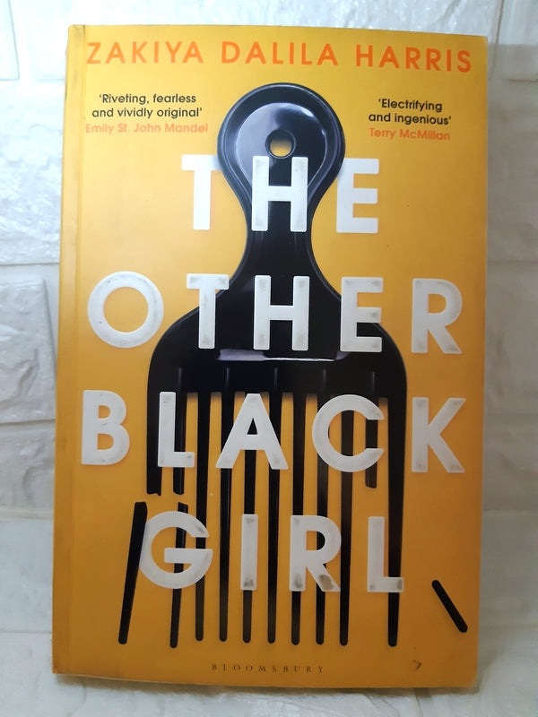 Front Cover Of The Other Black Girl (Zakiya Dalila Harris)