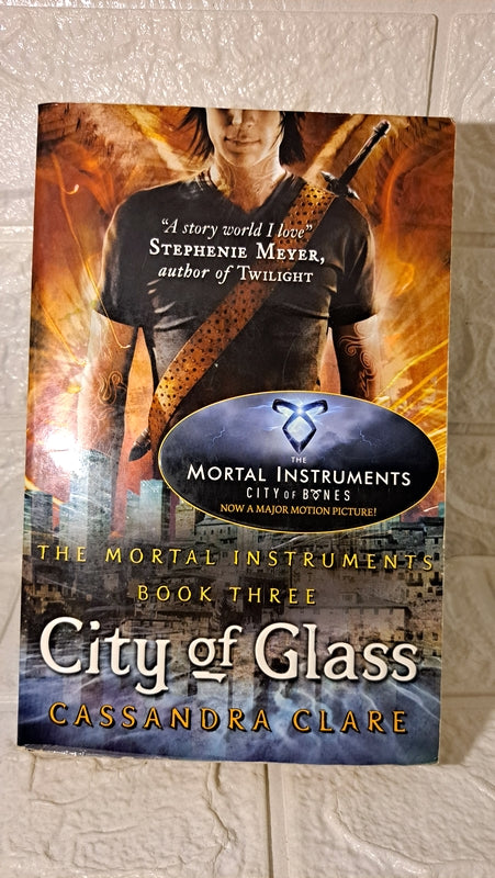 Front Cover Of City ​Of Glass (Cassandra Clare)