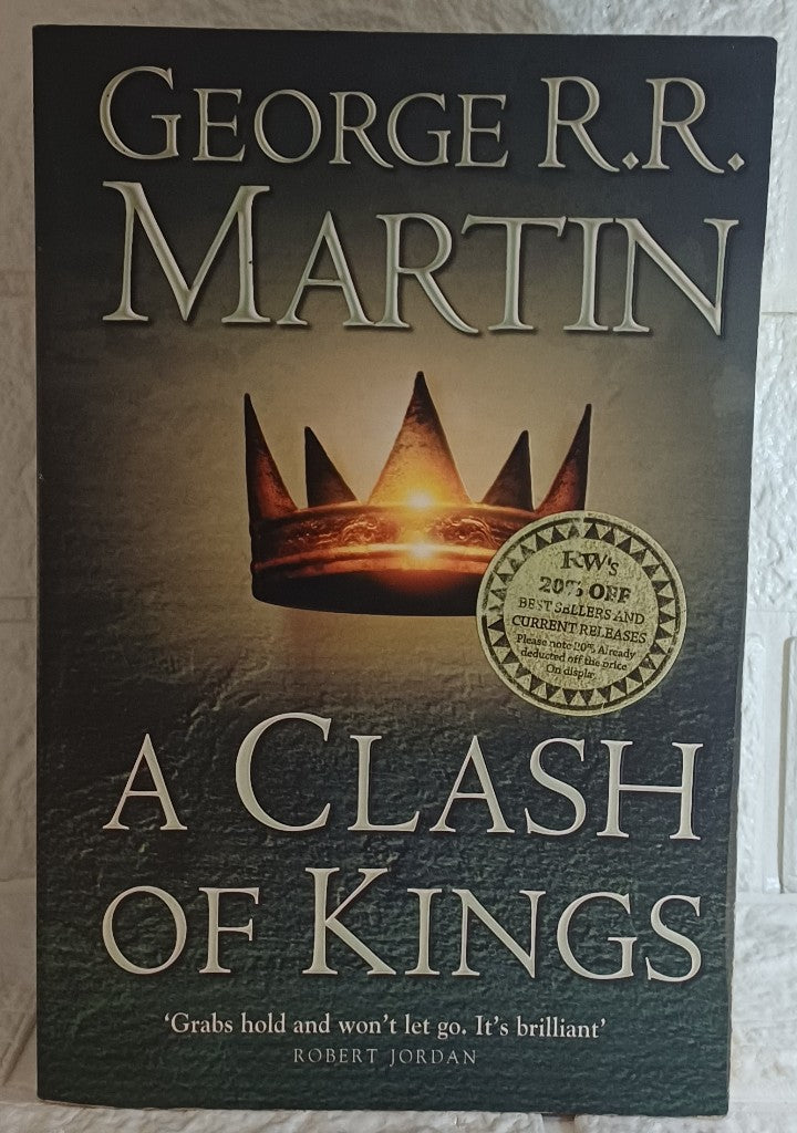 Front Cover Of A Clash of Kings (A Song of Ice and Fire #2) (George R.R. Martin)
