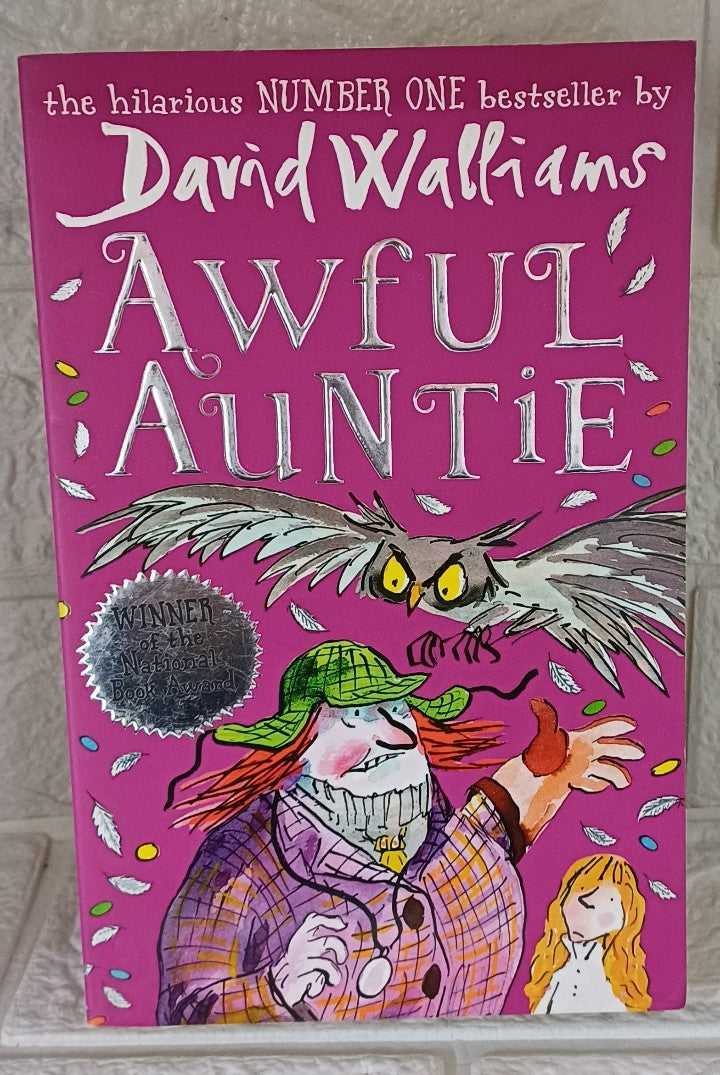 Front Cover Of Awful Auntie (David Walliams)