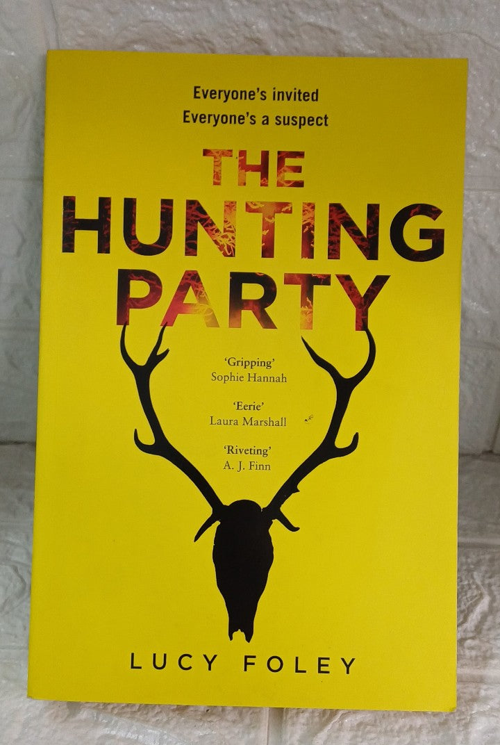 Front Cover Of The Hunting Party (Lucy Foley)