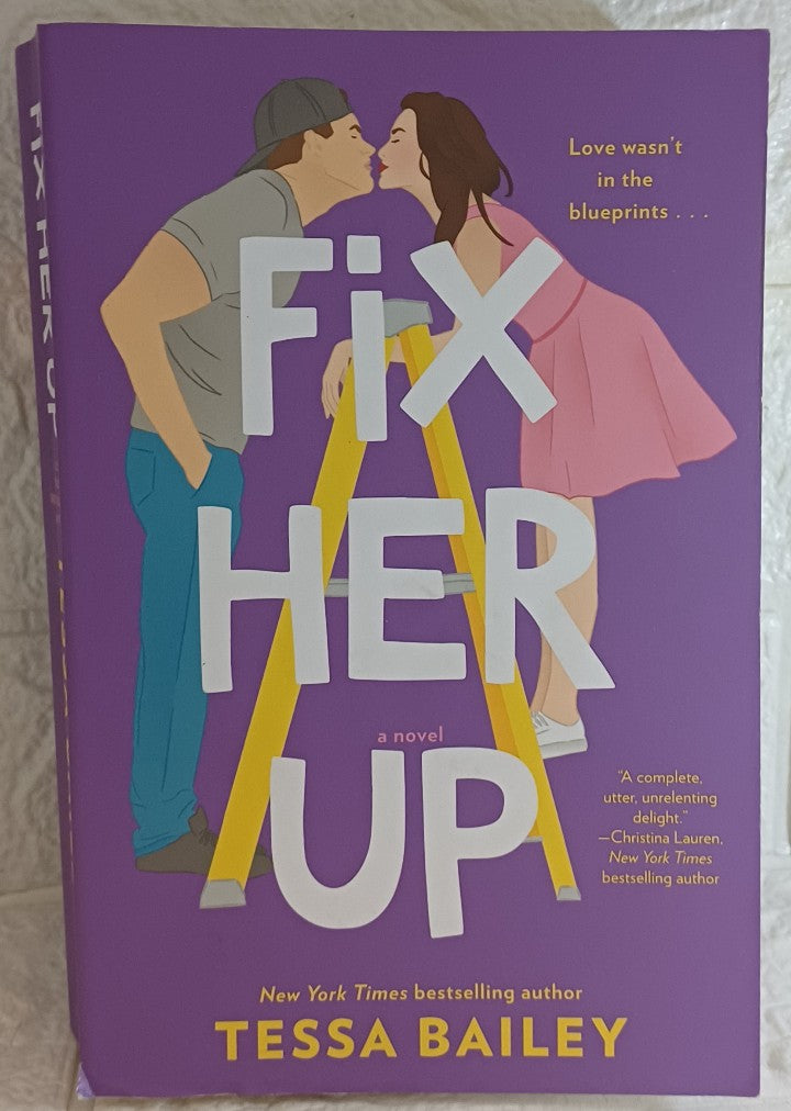 Front Cover Of Fix Her Up (Hot & Hammered, #1) (Tessa Bailey)