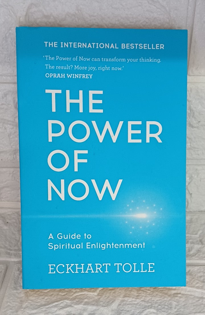 Front Cover Of The Power of Now: A Guide to Spiritual Enlightenment (Eckhart Tolle)