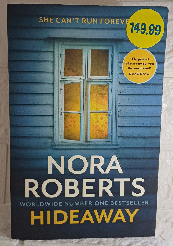 Front Cover Of Hideaway (Nora Roberts)