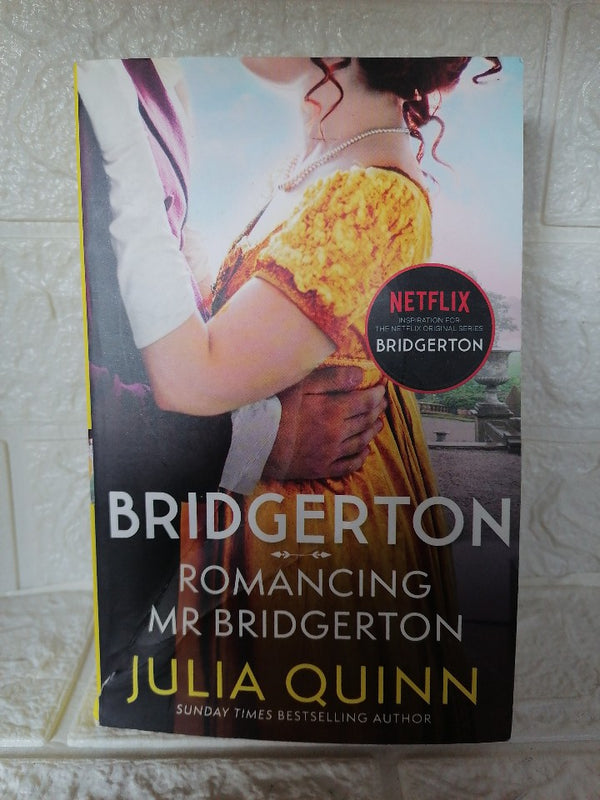 Front Cover Of Romancing Mister Bridgerton (Bridgertons, #4) (Julia Quinn)