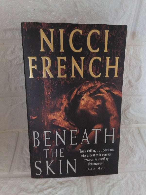 Front Cover Of Beneath the Skin (Nicci French)