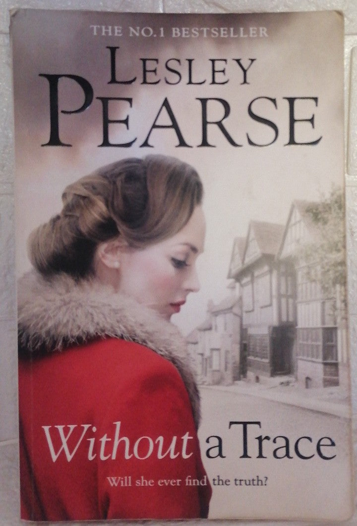 Front Cover Of Without a Trace (Lesley Pearse)