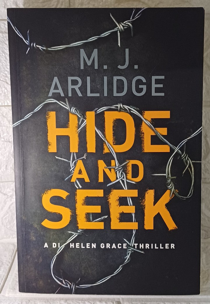 Front Cover Of Hide And Seek (Helen Grace, #6) (M.J. Arlidge)