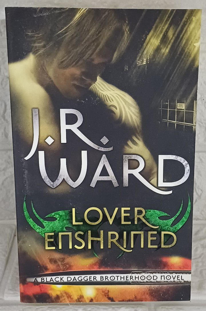 Front Cover Of Lover Enshrined (Black Dagger Brotherhood, #6) (J.R. Ward)
