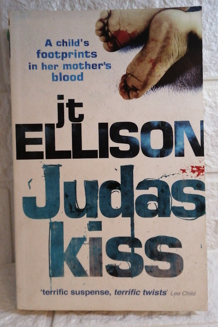 Judas Kiss (Taylor Jackson, #3) (J.T. Ellison)