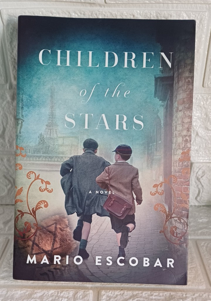 Front Cover Of Children Of The Stars (Mario Escobar)