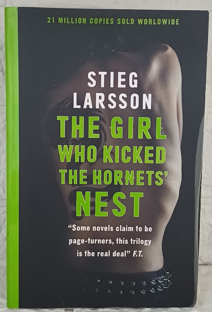 Front Cover Of The Girl Who Kicked the Hornet's Nest (Millennium, #3) (Stieg Larsson)