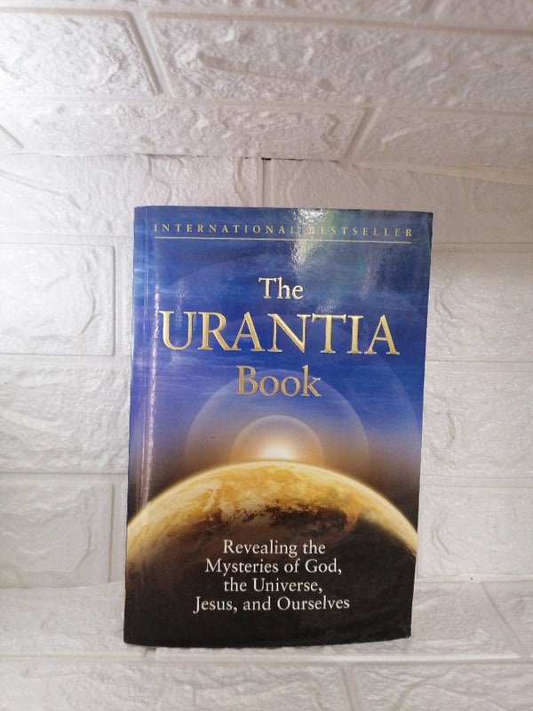 Front Cover Of The Urantia Book: Revealing the Mysteries of God, the Universe, World History, Jesus and Ourselves (Urantia Foundation )