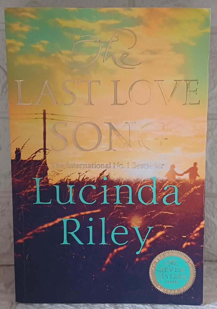 Front Cover Of The Last Love Song (Lucinda Riley; Harry Whittaker)