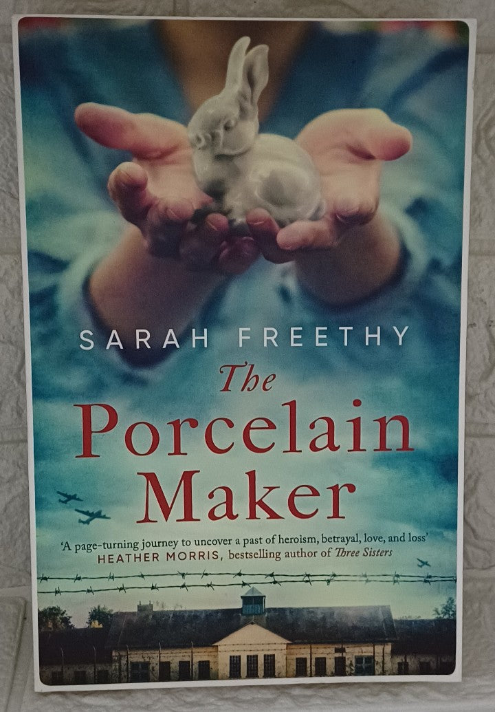 Front Cover Of The Porcelain Maker (Sarah Freethy)