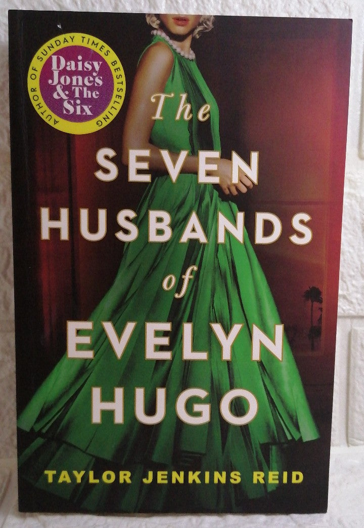 Front Cover Of The Seven Husbands of Evelyn Hugo