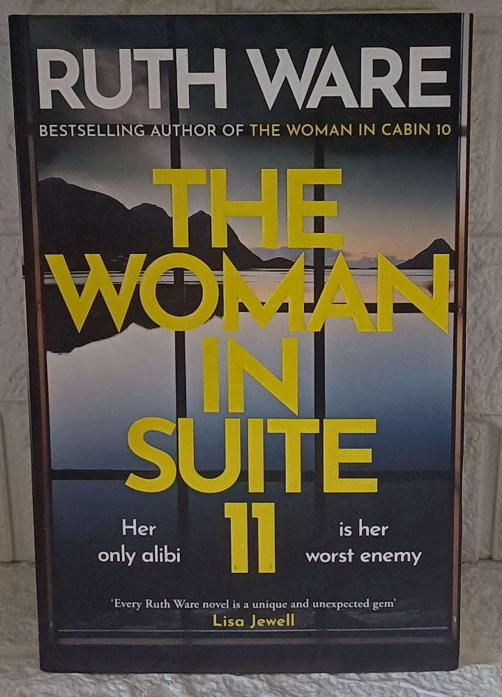 Front Cover Of The Woman in Suite 11  (Lo Blacklock, #2) (Ruth Ware)