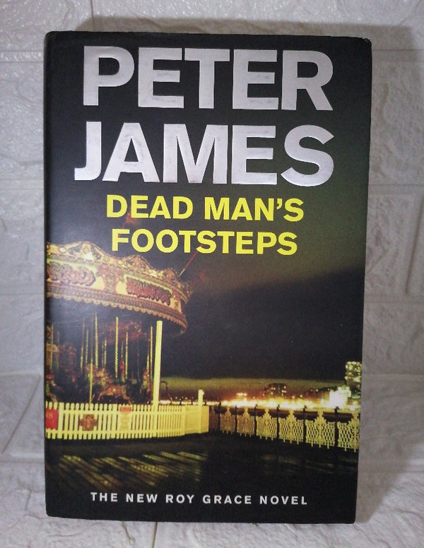 Front Cover Of Dead Man's Footsteps (Roy Grace, #4) (Peter James)