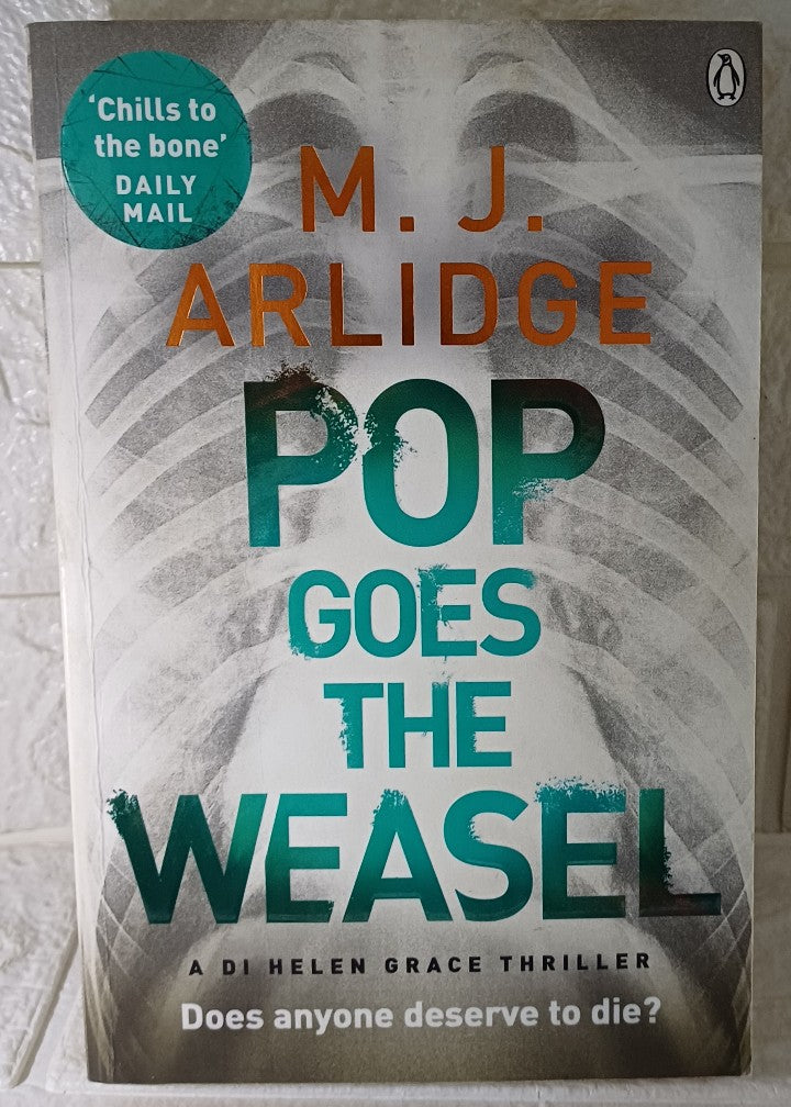 Front Cover Of Pop Goes The Weasel (Helen Grace, #2) (M.J. Arlidge)