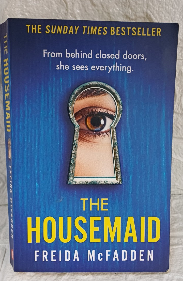 Front Cover Of The Housemaid (The Housemaid, #1) (Freida McFadden)