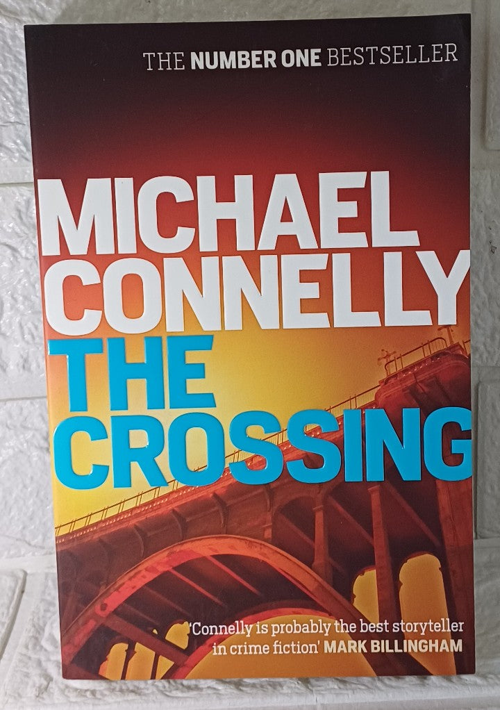 Front Cover Of The Crossing (Harry Bosch, #18; Harry Bosch Universe, #28) (Michael Connelly)