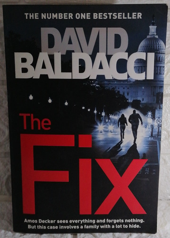 Front Cover Of The Fix (Amos Decker #3) (David Baldacci)