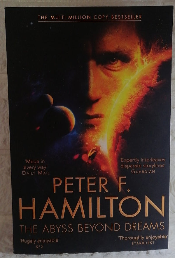 Front Cover Of The Abyss Beyond Dreams (Commonwealth: Chronicle of the Fallers, #1) (Peter F. Hamilton)