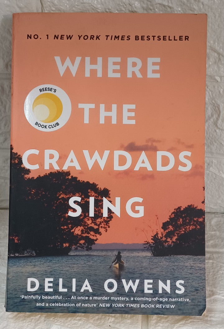 Front Cover Of Where the Crawdads Sing (Delia Owens)